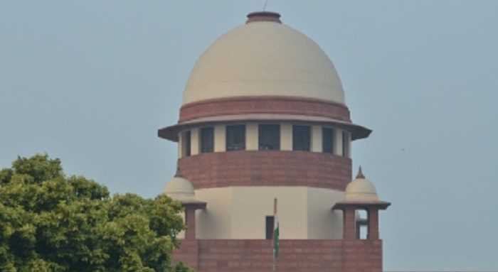 सुप्रीम कोर्ट ने शिवसेना के वकील से पूछा- सरकार के बहुमत खोने पर राज्यपाल को फ्लोर टेस्ट का इंतजार करना चाहिए?